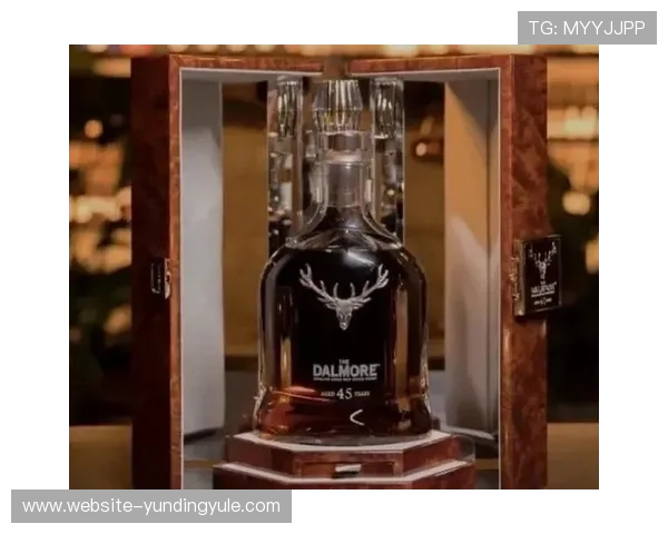 云顶40年威士忌价格对比及收藏价值评估建议